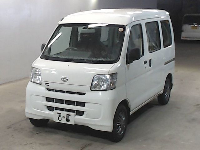 4038 Daihatsu Hijet van S321V 2017 г. (KCAA Fukuoka)